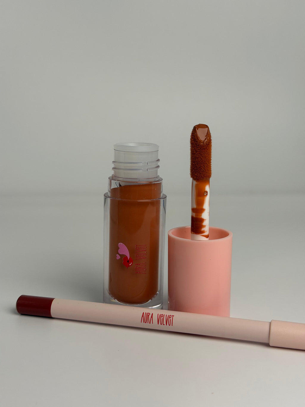 Labial #06
